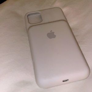 iPhone 11 Pro Max Apple Smart Battery Case!